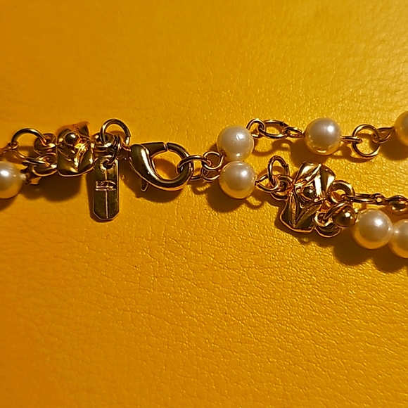 Curtural Pearl Nacklace w/Crystal & Goldtone Accents w/Earrings *Pierce Post - Picture 7 of 10